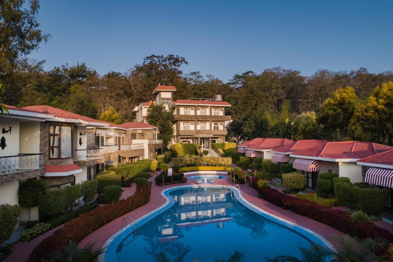 Country Inn Tarika Riverside Resort Jim Corbett Garjia Екстериор снимка