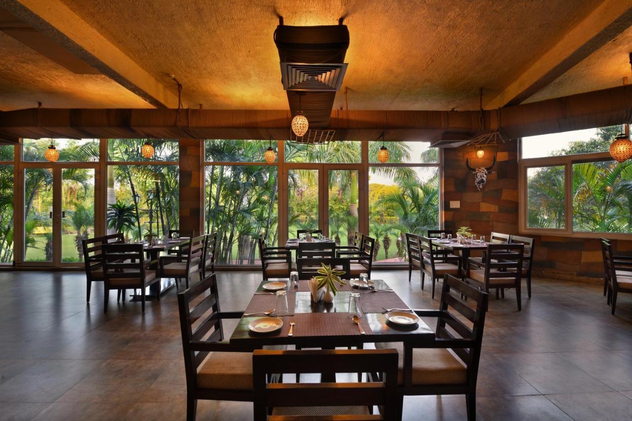 Country Inn Tarika Riverside Resort Jim Corbett Garjia Екстериор снимка