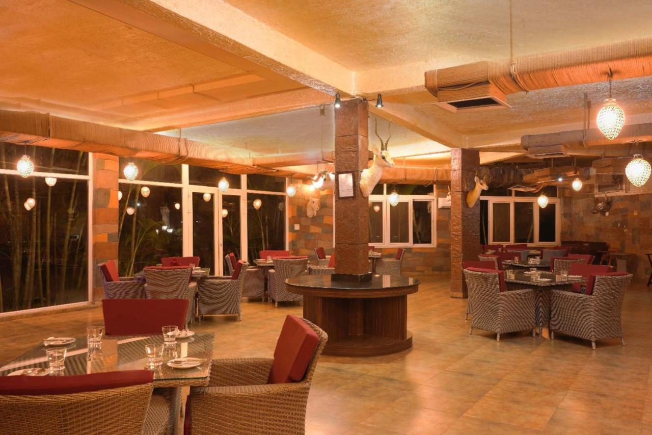 Country Inn Tarika Riverside Resort Jim Corbett Garjia Екстериор снимка