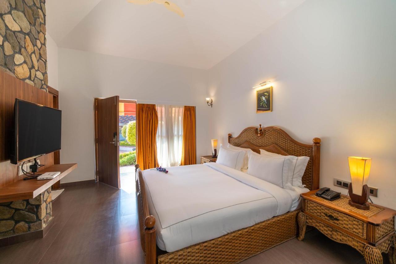 Country Inn Tarika Riverside Resort Jim Corbett Garjia Екстериор снимка