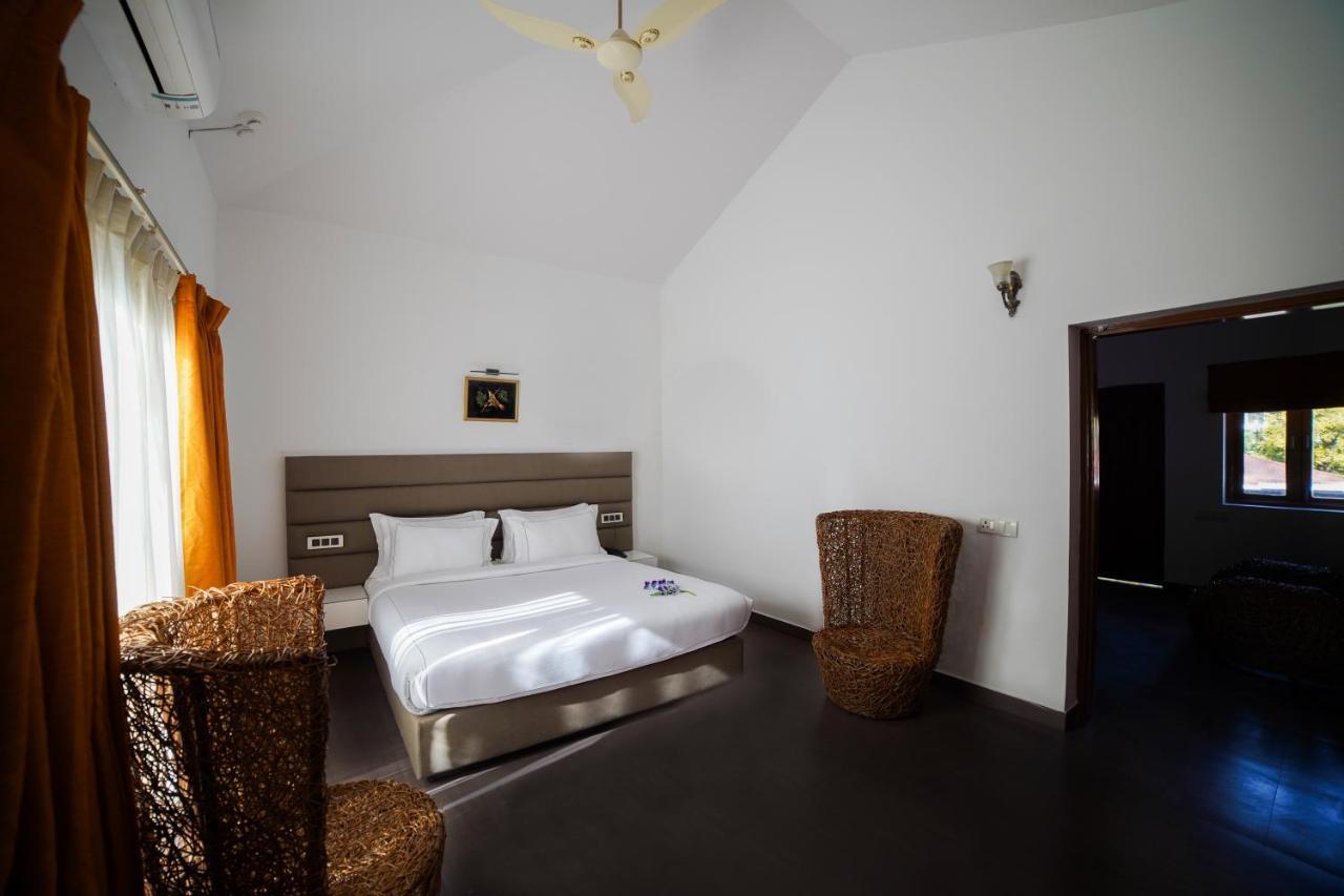 Country Inn Tarika Riverside Resort Jim Corbett Garjia Екстериор снимка
